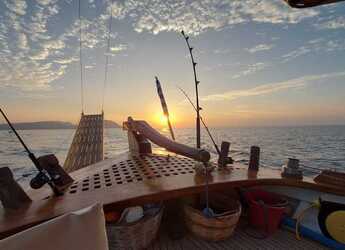 Alquilar goleta en Loutraki Harbour - Trehantiri
