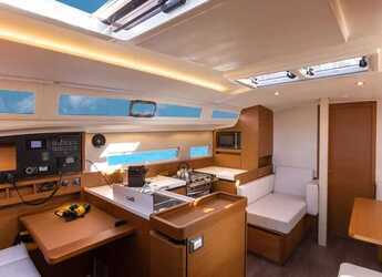 Noleggiare sailboat in Vibo Marina - Sun Odyssey 410[G]