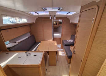 Alquilar velero en Marina di Cagliari - Dufour 360