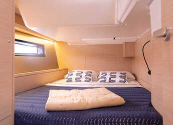 Noleggiare sailboat in Marina di Procida - Dufour 44-4 cabins