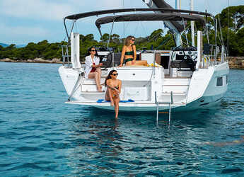 Noleggiare sailboat in Marina di Procida - Dufour 44-4 cabins