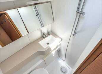 Noleggiare sailboat in Marina di Procida - Dufour 44-4 cabins