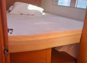 Noleggiare sailboat in Marina di Procida - Dufour 530