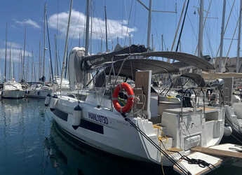Noleggiare sailboat in Marina di Procida - Dufour 41