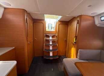 Noleggiare sailboat in Marina di Procida - Dufour 41