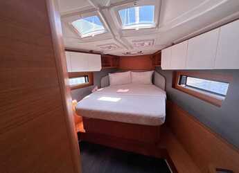 Noleggiare sailboat in Marina di Procida - Dufour 41