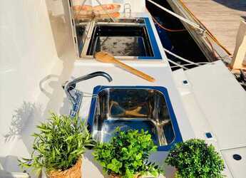 Alquilar velero en Marina Kremik - Dufour 530 - 5 + 1 cab.