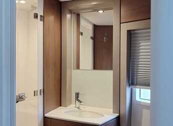 Louer catamaran à Punta Nuraghe - Bali 4.4 - 4 + 1 cab.