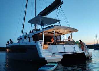 Louer catamaran à Punta Nuraghe - Bali 4.6 - 5 + 1 cab.
