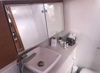 Alquilar velero en Punta Nuraghe - Dufour 412