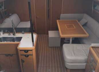 Alquilar velero en Punta Nuraghe - Jeanneau 53 - 4 cab.