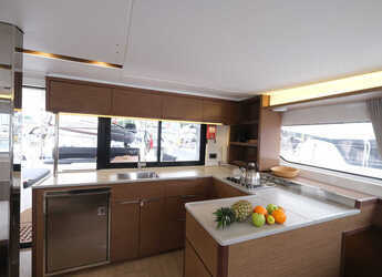 Chartern Sie katamaran in Volos - Lagoon 46 - 4 + 1 cab.