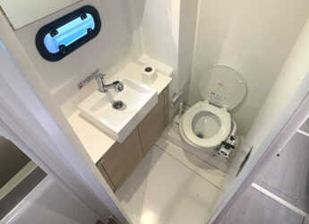 Alquilar catamarán en Marina Frapa - Bali 4.1 - 4 + 1 cab.