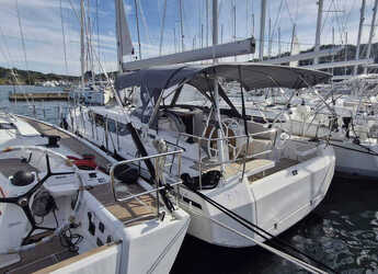 Chartern Sie segelboot in Veruda - Bavaria C38