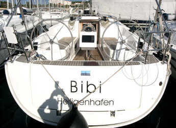 Chartern Sie segelboot in Veruda - Bavaria Cruiser 37 - 3 cab.