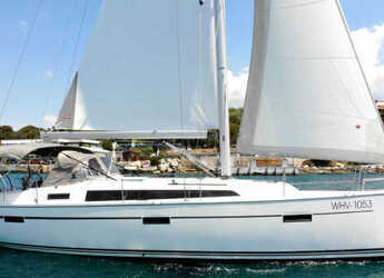 Chartern Sie segelboot in Veruda - Bavaria Cruiser 37 - 3 cab.