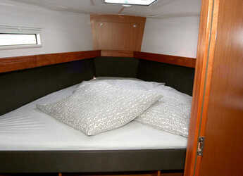 Chartern Sie segelboot in Veruda - Bavaria Cruiser 41 - 3 cab.