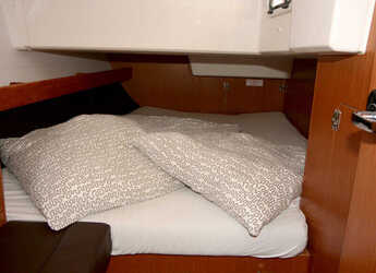 Chartern Sie segelboot in Veruda - Bavaria Cruiser 41 - 3 cab.