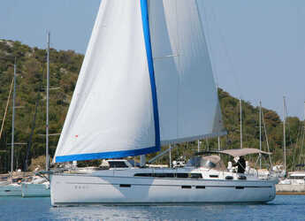 Chartern Sie segelboot in Veruda - Bavaria Cruiser 46 - 4 cab.