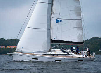 Chartern Sie segelboot in Veruda - Dehler 46 SQ