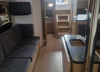 Chartern Sie segelboot in Veruda - Hanse 410