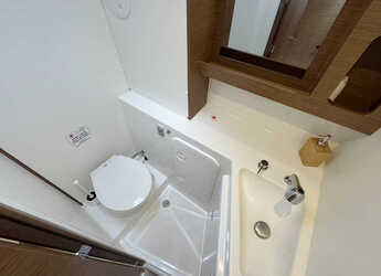 Alquilar catamarán en Veruda - Lagoon 42 - 4 cab.