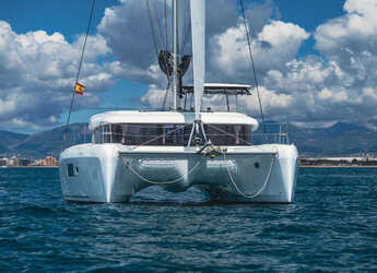 Alquilar catamarán en Veruda - Lagoon 42 - 4 cab.