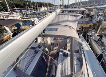 Chartern Sie segelboot in Veruda - Oceanis 37.1