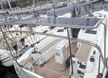 Chartern Sie segelboot in Veruda - Oceanis 37.1