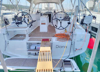 Alquilar velero en Punat - Oceanis 38.1