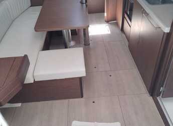 Alquilar velero en Punat - Oceanis 38.1