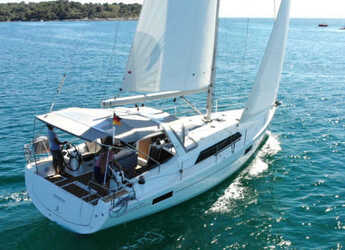 Chartern Sie segelboot in Veruda - Oceanis 41.1