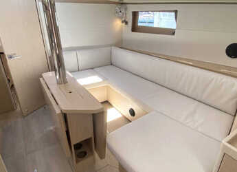 Chartern Sie segelboot in Veruda - Oceanis 41.1