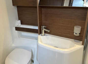 Chartern Sie segelboot in Veruda - Oceanis 51.1