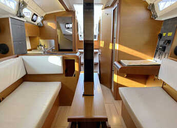 Alquilar velero en Punat - Sun Odyssey 349 - 2 cab.