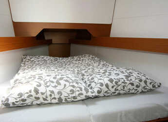 Chartern Sie segelboot in Veruda - Sun Odyssey 349 - 2 cab.