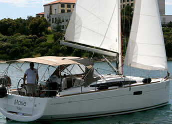 Chartern Sie segelboot in Veruda - Sun Odyssey 349 - 2 cab.