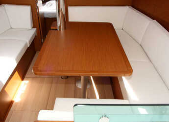 Alquilar velero en Punat - Sun Odyssey 389