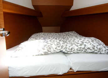 Alquilar velero en Punat - Sun Odyssey 389