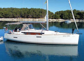 Chartern Sie segelboot in Veruda - Sun Odyssey 389