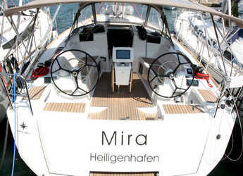 Chartern Sie segelboot in Veruda - Sun Odyssey 419 - 3 cab.