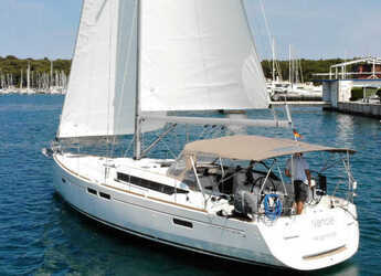 Chartern Sie segelboot in Veruda - Sun Odyssey 479 - 4 cab.