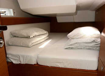 Chartern Sie segelboot in Veruda - Sun Odyssey 479 - 4 cab.