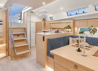 Noleggiare sailboat in Porto Capo d'Orlando Marina - Hanse 410