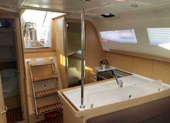 Chartern Sie segelboot in Marina Lošinj - Elan Impression 40