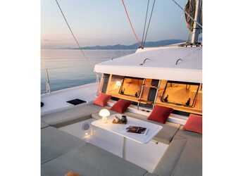 Alquilar catamarán en Club Naútico de Sant Antoni de Pormany - Bali 4.0 NEW 2025