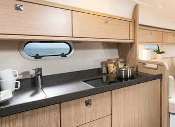 Alquilar lancha en Marina Kornati - Bavaria S29+