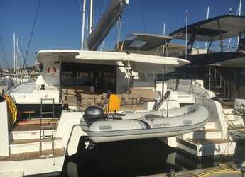 Alquilar catamarán en ACI Pomer - Astréa 42