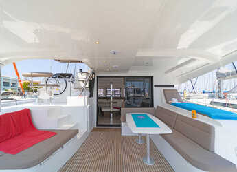 Louer catamaran à Lavrion Marina - Lagoon 42 A/C & GEN