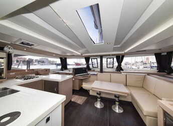 Alquilar catamarán en Marina Solila - Fountaine Pajot Astrea 42 - 4 + 2 cab.